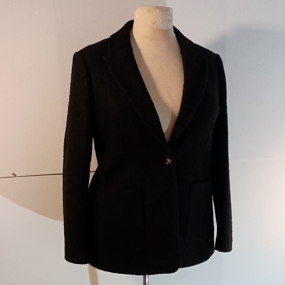Boden Elegant Black Blazer